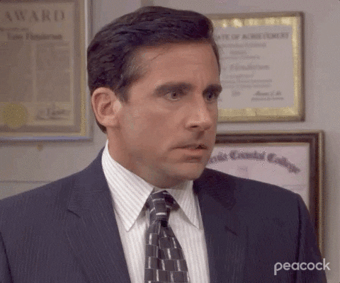 Michael Scott implorando para que isso não aconteça.